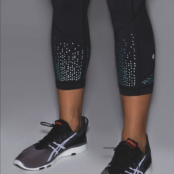 Lululemon Pace Rival Crop *Lights Out - Picture 4 of 8